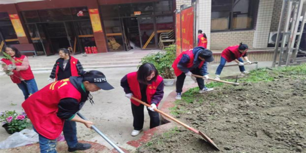成都市新都区桂湖街道状元社区关工委开展 “植树栽花.绿化家园”植树节主题活动
