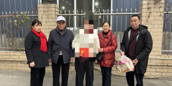 情暖童心 护航成长——成都市新都区新繁街道李园村关工委开展困境儿童慰问活动