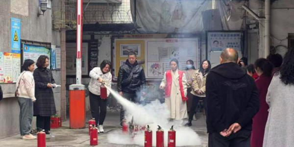 成都市新都区桂湖街道宝光社区关工委开展 消防演练工作简报